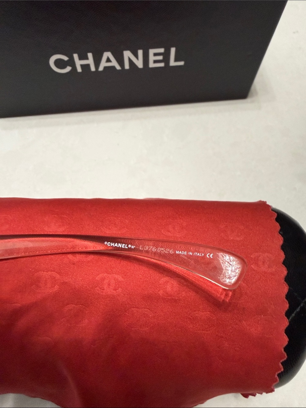 CHANEL Rimless Sunglasses with Red and Orange Gradient Lenses - Picture 5 of 7